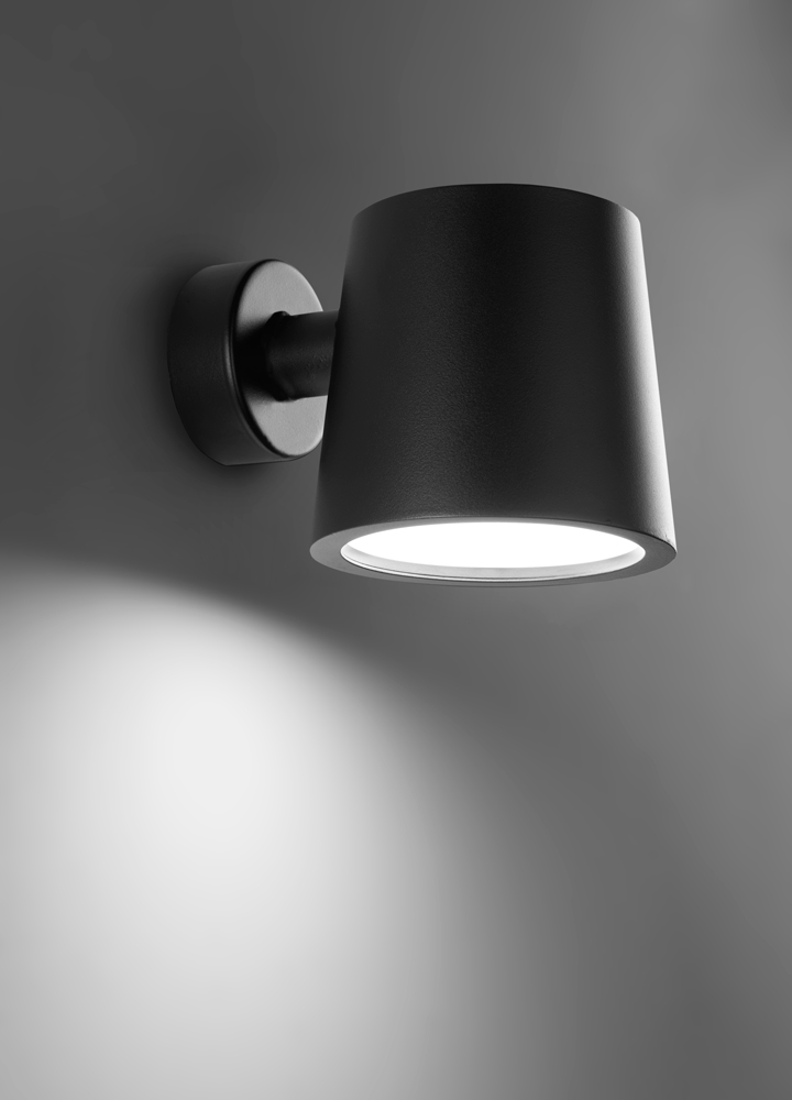 Wall lights | Outdoor wall lights in Danish design | Commercial 