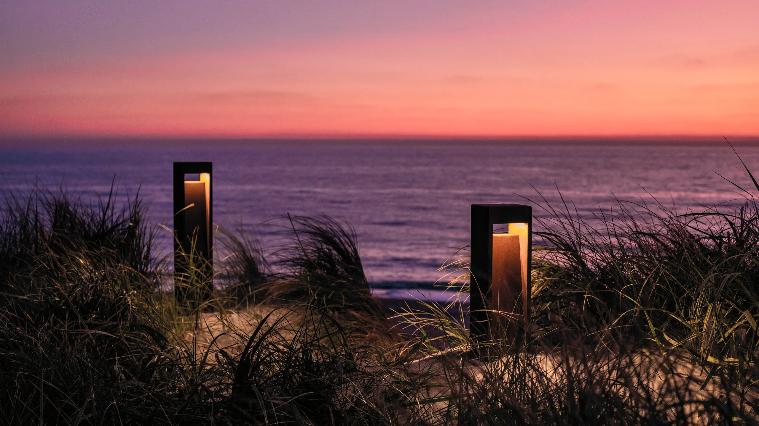 Bollard in weathering steel