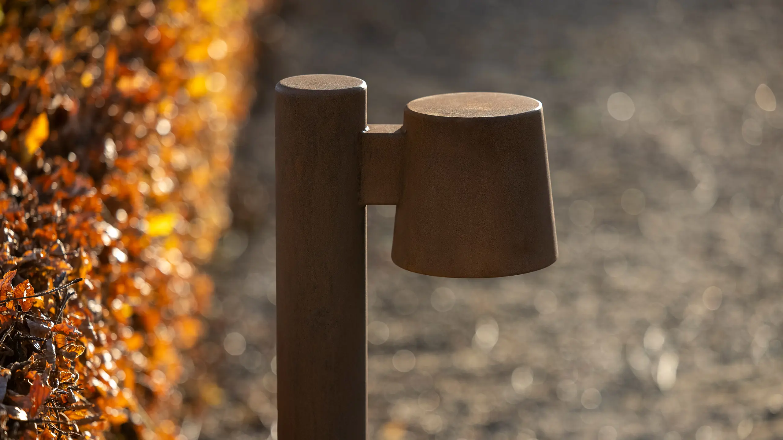 Bollard light in corten steel